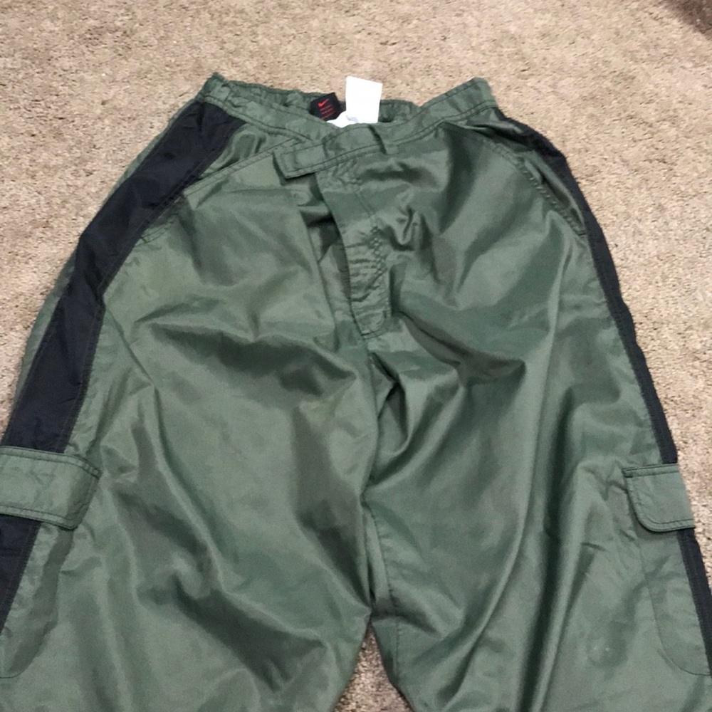 Nike Men’s Vintage Army Green Cargo Pants XXL